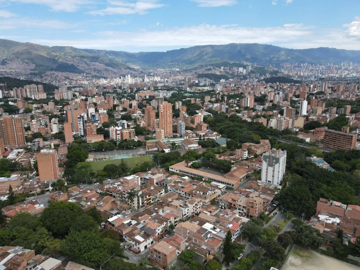 Apartamento tipo industrial en Calasanz Medellín
