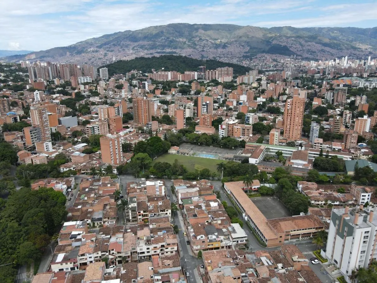 Apartamento tipo industrial en Calasanz Medellín Colombia